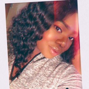 Meet your Posher, Sylvia